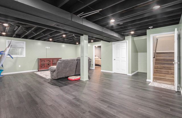 9186 Green Meadow Drive, Cedar Lake, IN 46303