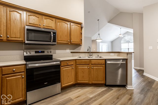 16625 Brownstone Court, Westfield, IN 46074