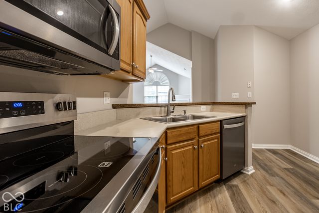 16625 Brownstone Court, Westfield, IN 46074