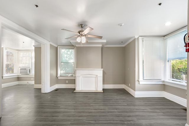 1123 D St, Sacramento, CA 95814