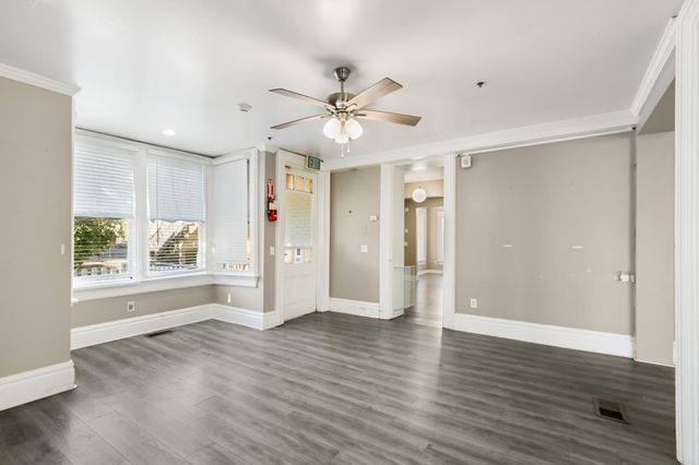 1123 D St, Sacramento, CA 95814