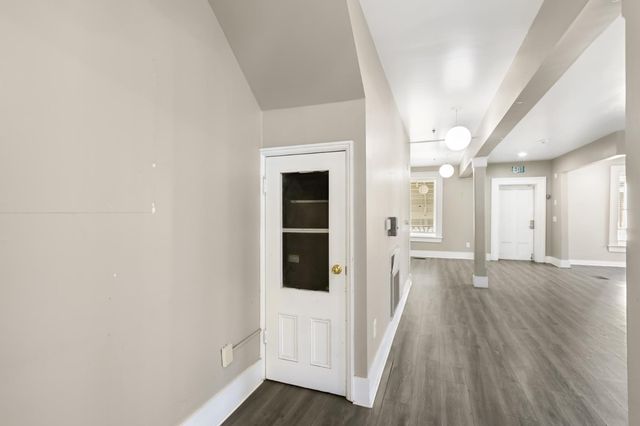 1123 D St, Sacramento, CA 95814