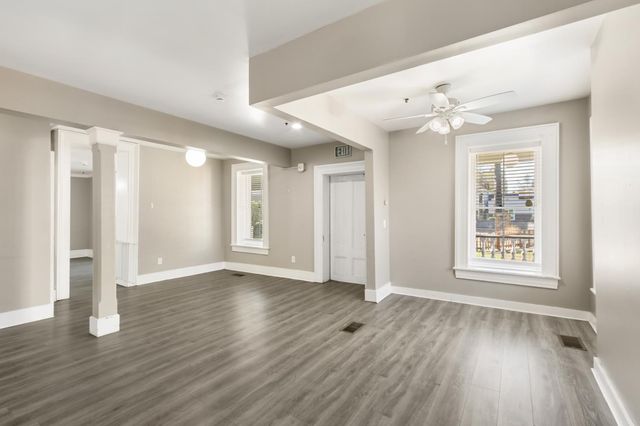 1123 D St, Sacramento, CA 95814