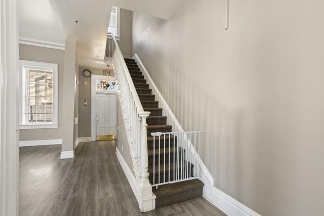 1123 D St, Sacramento, CA 95814