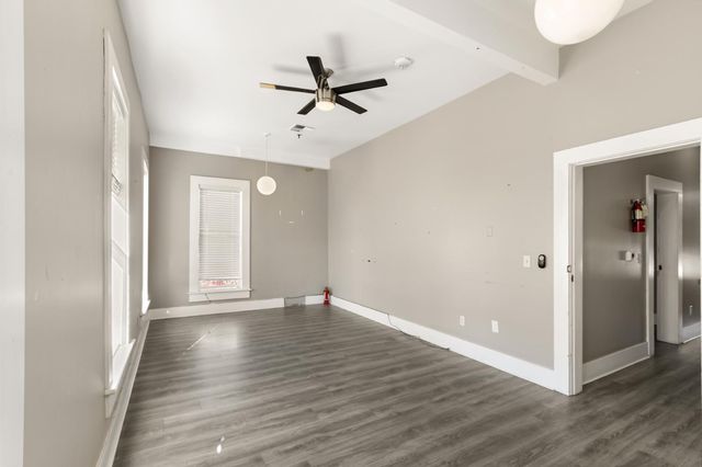 1123 D St, Sacramento, CA 95814