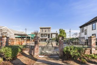 1123 D St, Sacramento, CA 95814