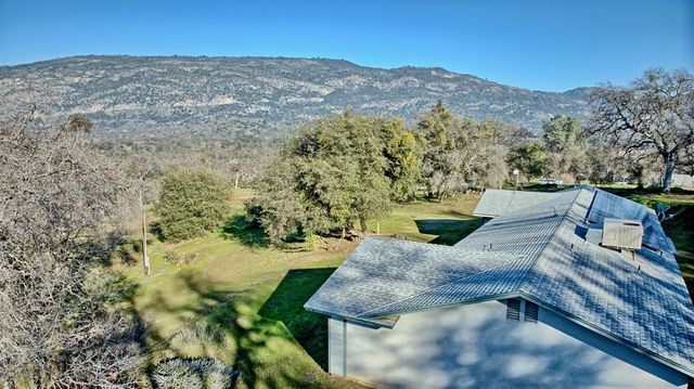 33072 Black Mountain Road, Tollhouse, CA 93687