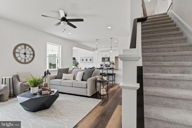 6620 PAINTED SKY DRIVE, Harrisburg, PA 17111