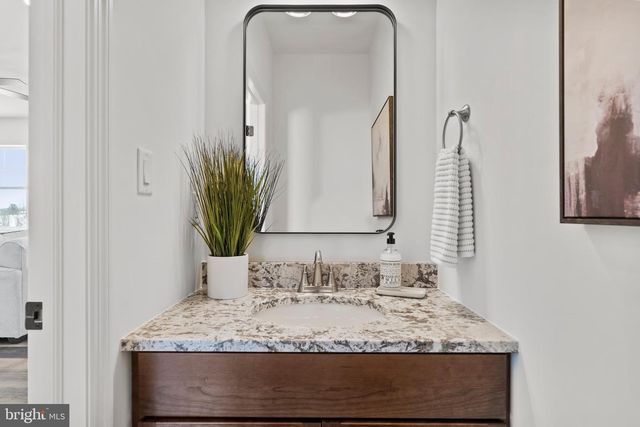 6620 PAINTED SKY DRIVE, Harrisburg, PA 17111