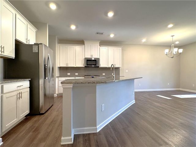 1846 Terrewood NE Drive, Atlanta, GA 30329