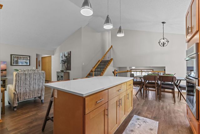 12520 88th Avenue N, Maple Grove, MN 55369