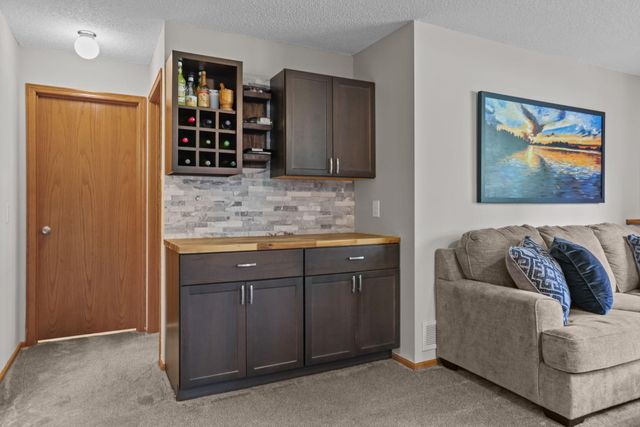 12520 88th Avenue N, Maple Grove, MN 55369