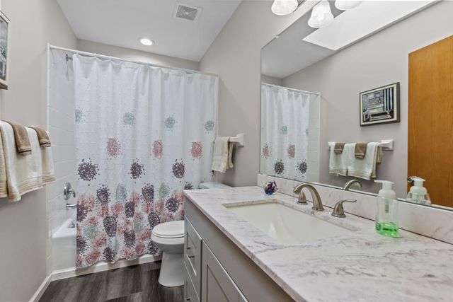 12520 88th Avenue N, Maple Grove, MN 55369