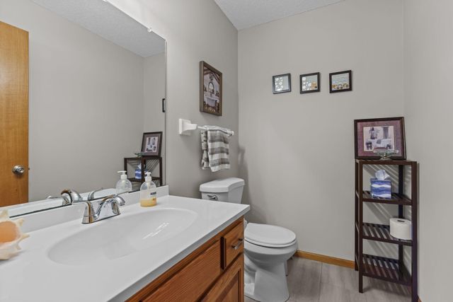 12520 88th Avenue N, Maple Grove, MN 55369