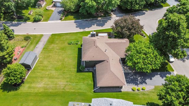 12520 88th Avenue N, Maple Grove, MN 55369