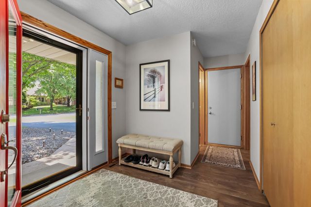 12520 88th Avenue N, Maple Grove, MN 55369