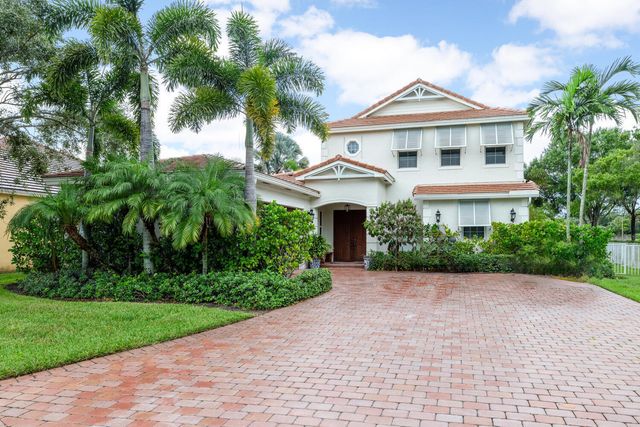 9241 Madewood Court, West Palm Beach, FL 33411