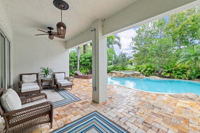 9241 Madewood Court, West Palm Beach, FL 33411