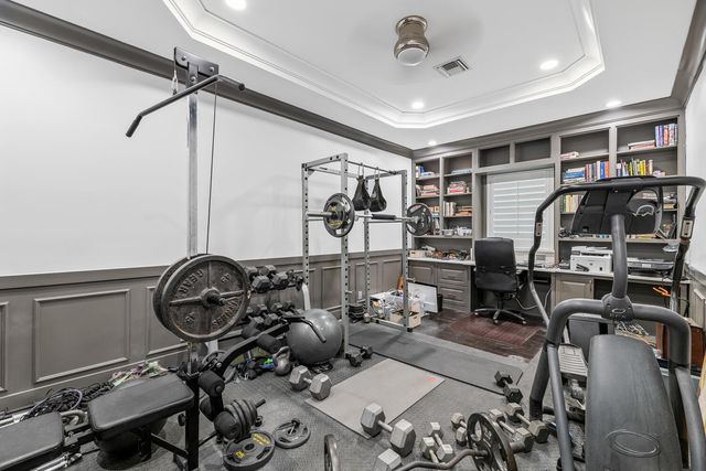 9241 Madewood Court, West Palm Beach, FL 33411