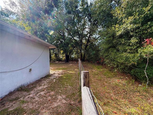 76 WILLOW ROAD, Ocala, FL 34472