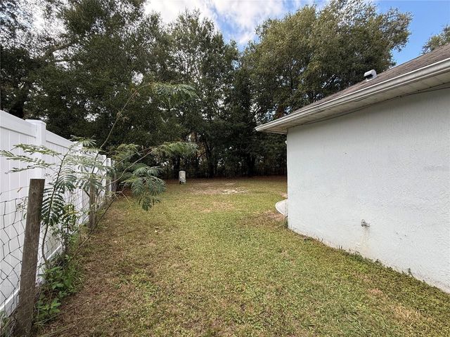 76 WILLOW ROAD, Ocala, FL 34472