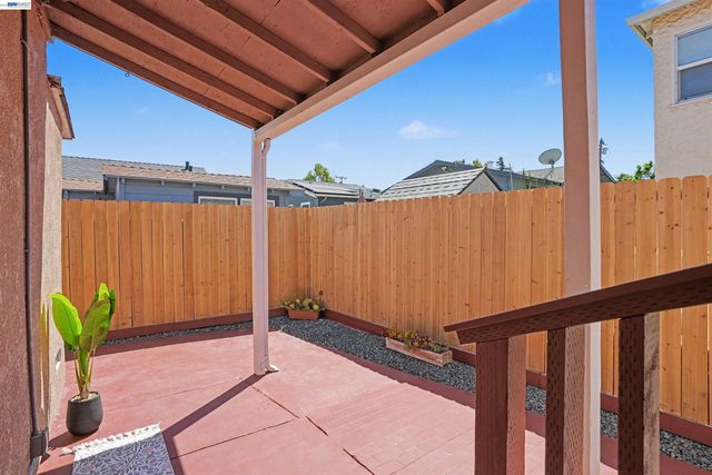 592 Lewis Ave, San Leandro, CA 94577