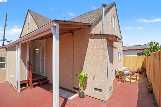 592 Lewis Ave, San Leandro, CA 94577
