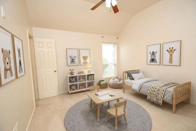 2435 Pioneer Oaks Drive, Fresno, TX 77545