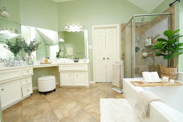 2435 Pioneer Oaks Drive, Fresno, TX 77545