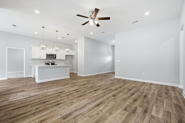 6115 Mildred's Way, Crestview, FL 32539