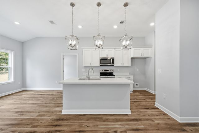 6115 Mildred's Way, Crestview, FL 32539