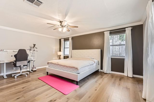 9518 Topridge DR 7, Austin, TX 78750