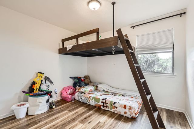 9518 Topridge DR 7, Austin, TX 78750