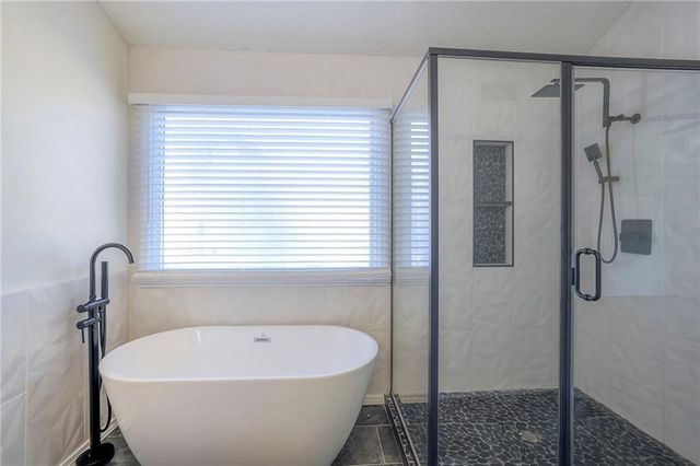 13835 Craig Street, Overland Park, KS 66223