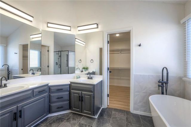 13835 Craig Street, Overland Park, KS 66223