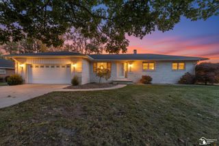 1114 Valetta Drive, Temperance, MI 48182