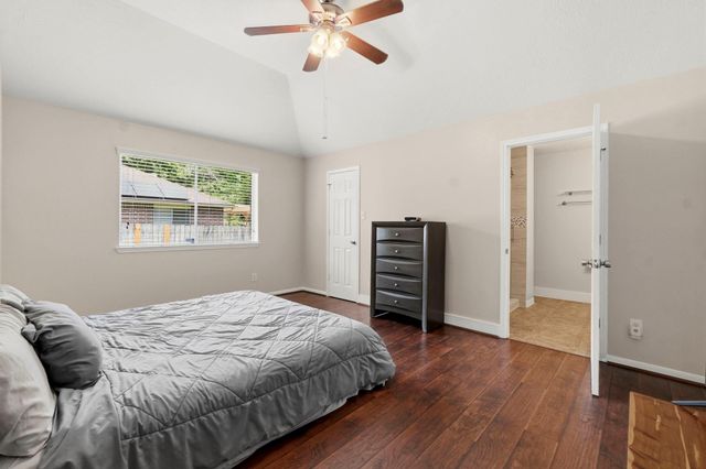 7023 Hayden Drive, Magnolia, TX 77354
