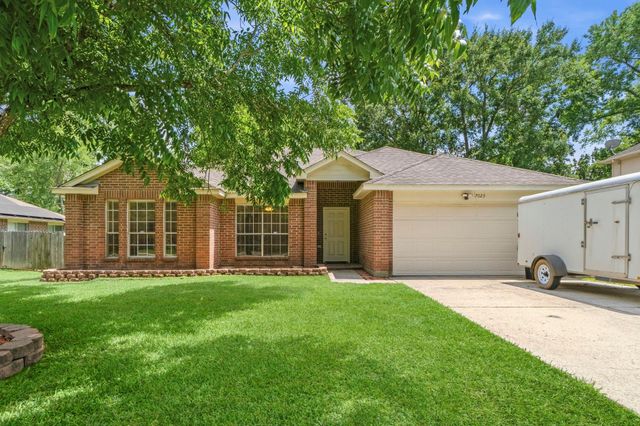 7023 Hayden Drive, Magnolia, TX 77354
