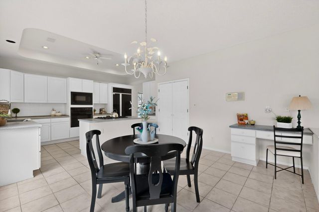 1327 Canyon Rim Drive NE, Albuquerque, NM 87112
