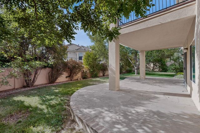1327 Canyon Rim Drive NE, Albuquerque, NM 87112