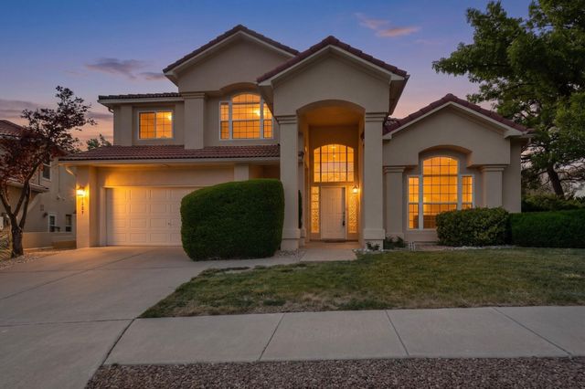 1327 Canyon Rim Drive NE, Albuquerque, NM 87112
