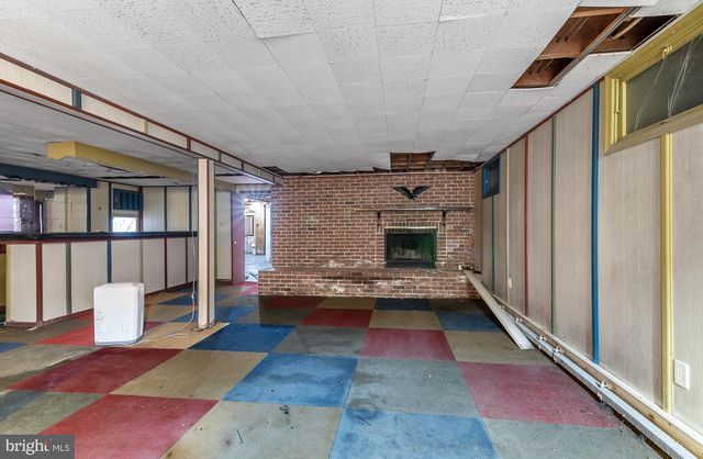 2310 HORSESHOE TRL, Chester Springs, PA 19425