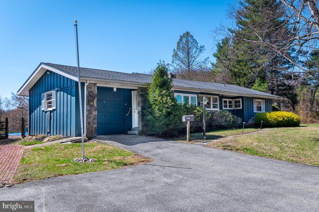 2310 HORSESHOE TRL, Chester Springs, PA 19425