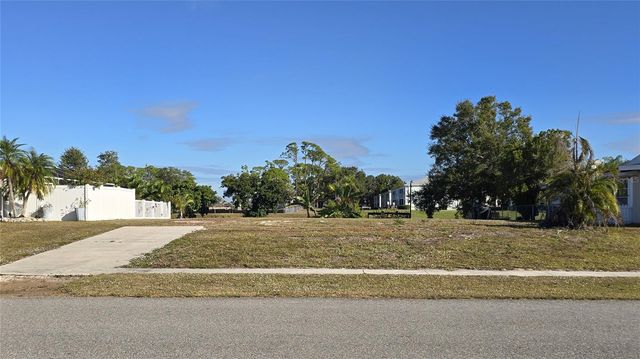 5722 ESPANOLA AVENUE, North Port, FL 34287