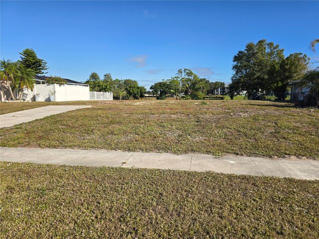 5722 ESPANOLA AVENUE, North Port, FL 34287