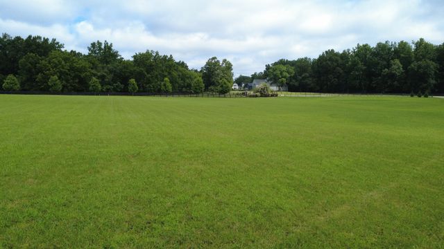1 Casparis Rd, Franklin, TN 37064