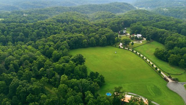 1 Casparis Rd, Franklin, TN 37064