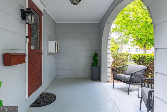 103 LAKE AVE, Hamilton, NJ 08610