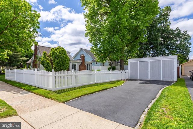 103 LAKE AVE, Hamilton, NJ 08610