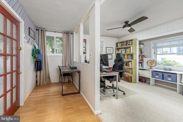 103 LAKE AVE, Hamilton, NJ 08610